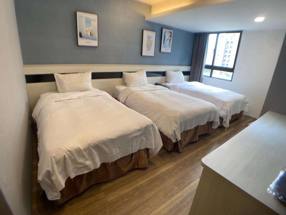 Bonjour Hotel Тайчжун Екстер'єр фото