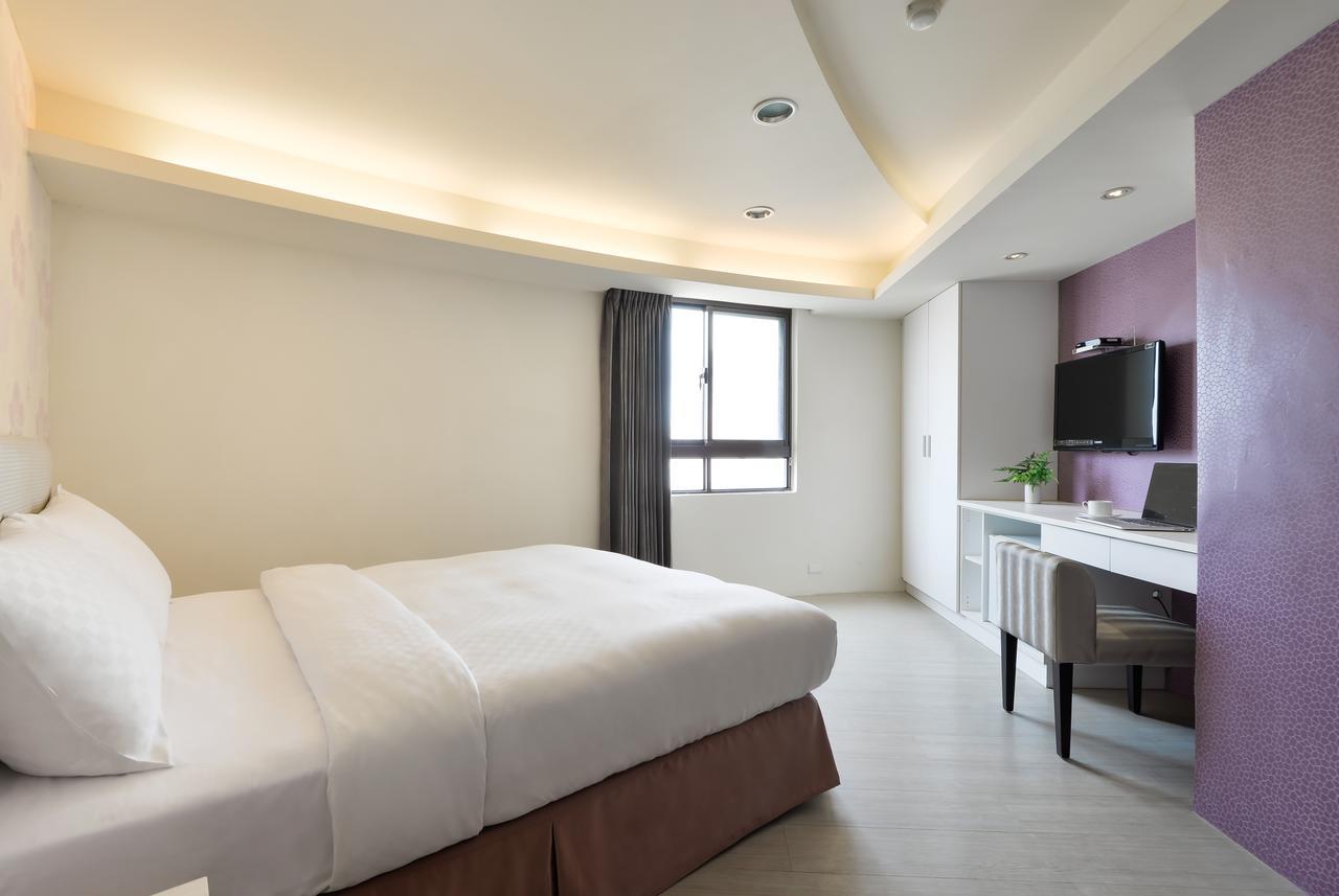 Bonjour Hotel Тайчжун Екстер'єр фото